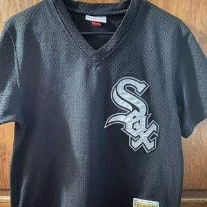 CHICAGO WHITE SOX jersey size small